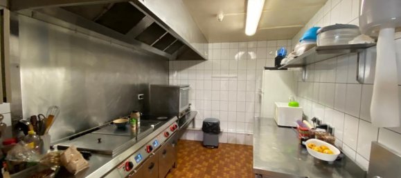 Edificio de 3 dormitorios en Saint-Alban-sur-Limagnole, France No. 207954 20