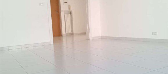 3 bedrooms Apartment in Bitonto, Italy No. 325454 2