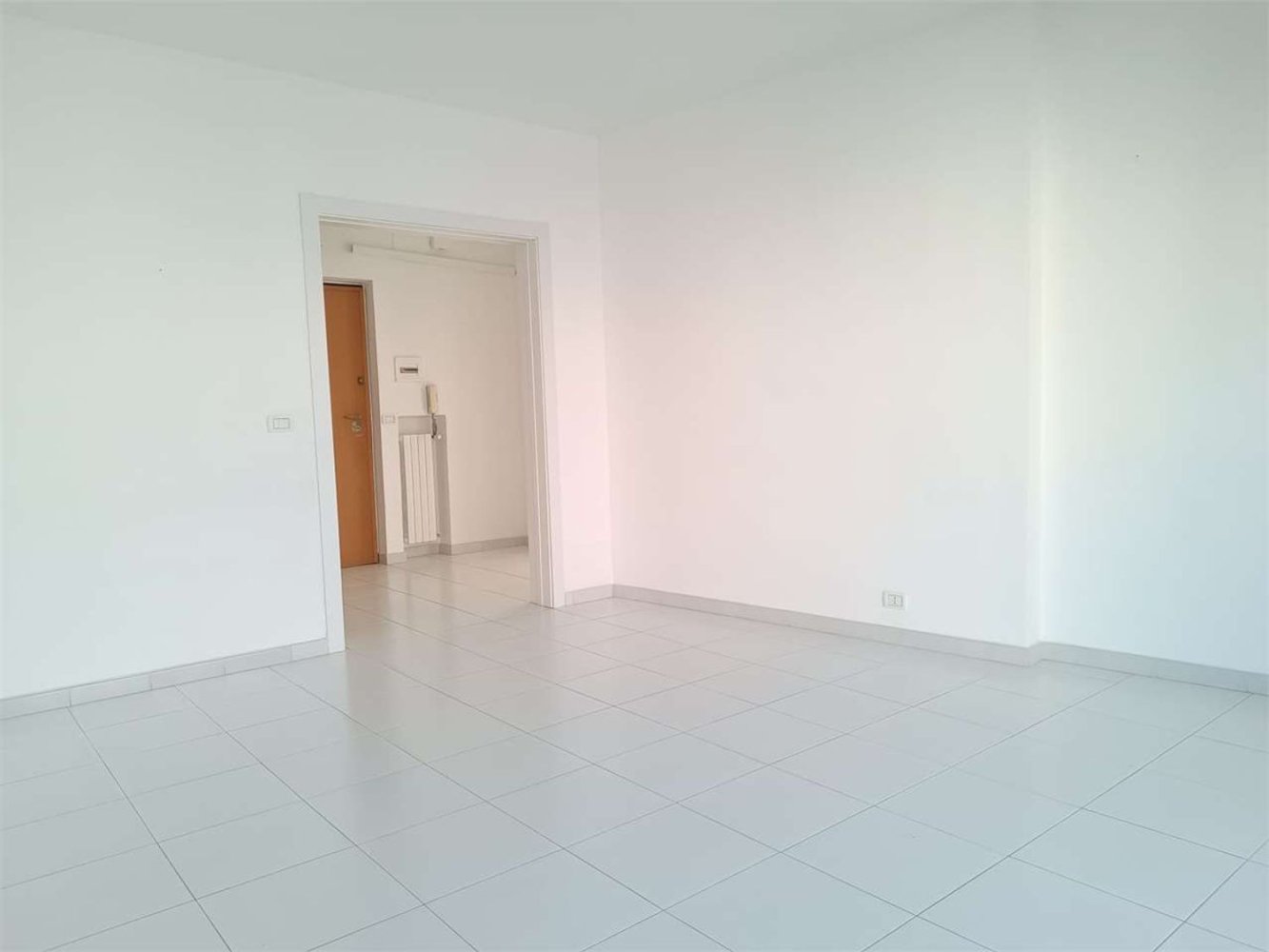 3 bedrooms Apartment in Bitonto, Italy No. 325454