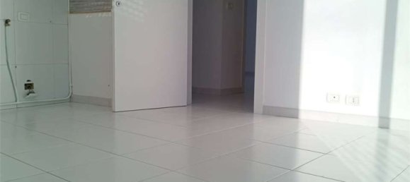 3 bedrooms Apartment in Bitonto, Italy No. 325454 10