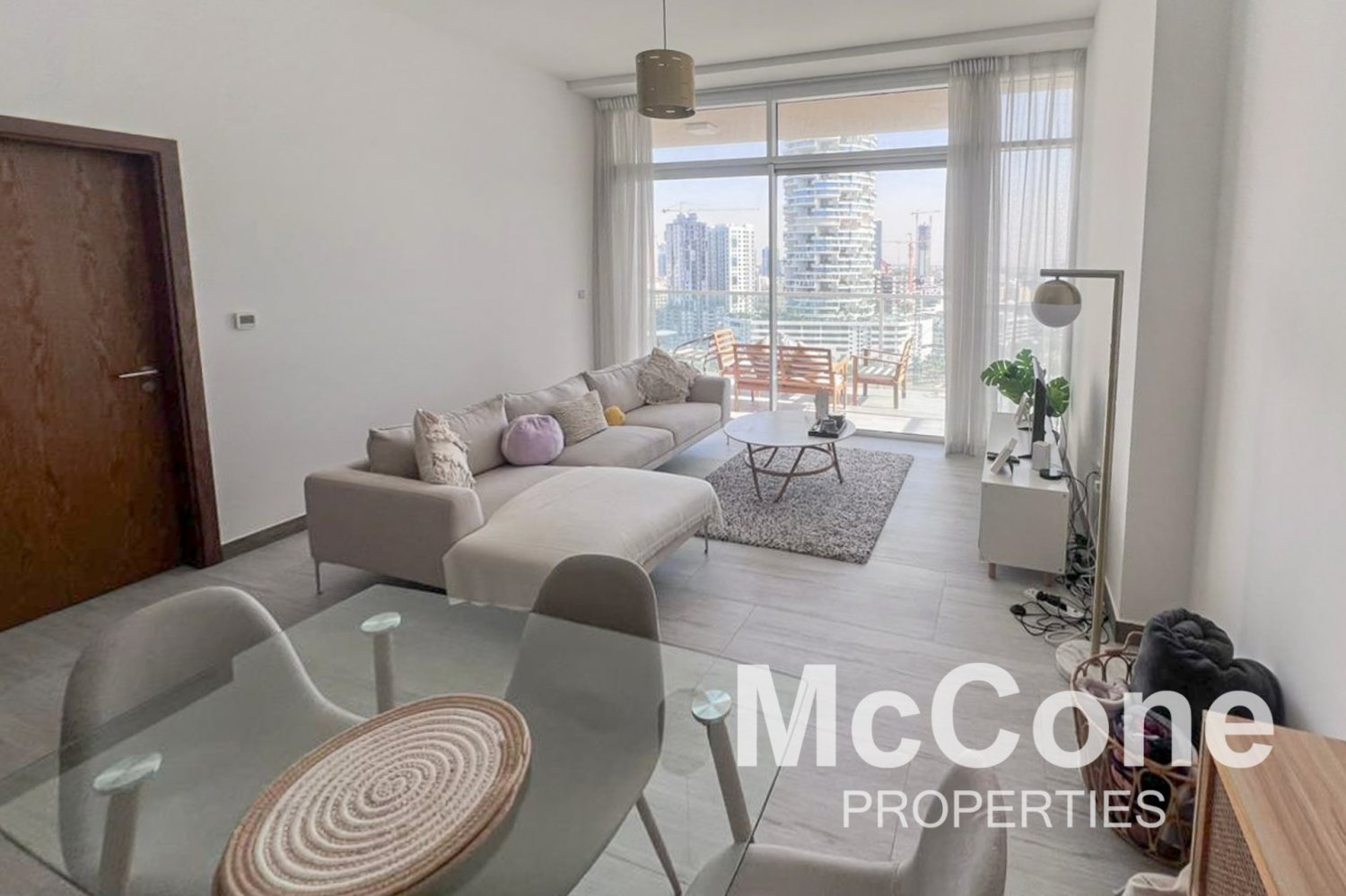 1 bedroom Apartment in Jumeirah Village Circle, UAE No. 31971