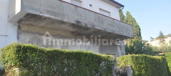 4 غرف نوم فيلا في Santa Luce, Italy رقم 141302 22