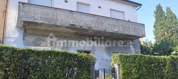 4 غرف نوم فيلا في Santa Luce, Italy رقم 141302 2