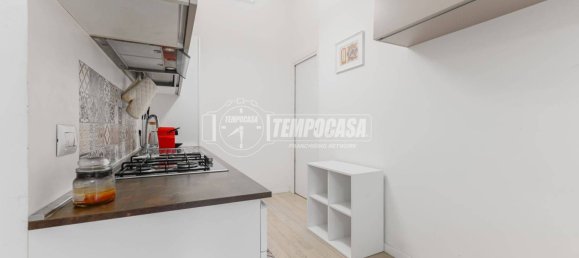 1 bedroom Apartment in Milan, Italy No. 274611 7