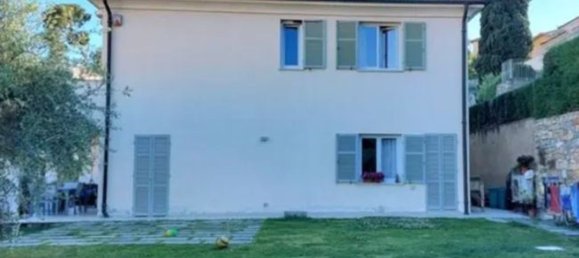 5 rooms Duplex in Imperia, Italy No. 234662 6