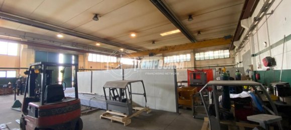 5 rooms Warehouse in Cirié, Italy No. 165730 11