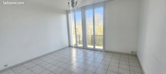 3 bedrooms Apartment in Rhone, France No. 287687 7