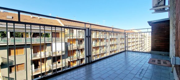 3 rooms Apartment in Turin, Italy No. 285911 18