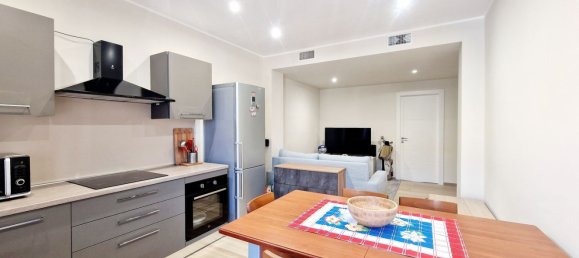 3 rooms Apartment in Turin, Italy No. 285911 6