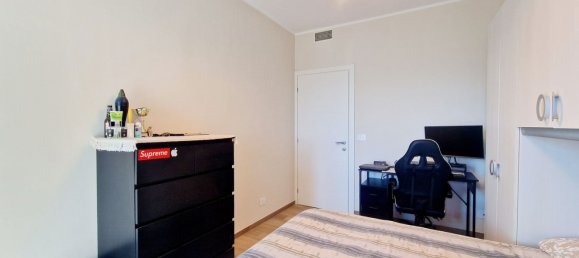 3 rooms Apartment in Turin, Italy No. 285911 12
