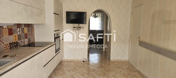 4 chambres Maison à Jœuf, France No. 222591 3