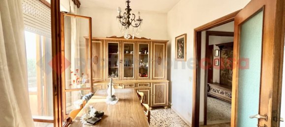 5 rooms Apartment in Cascina, Italy No. 340951 9
