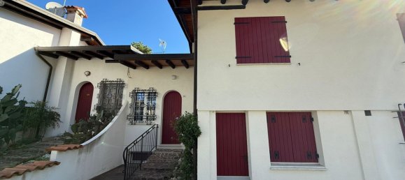 7 Schlafzimmer Villa in Udine, Italy, Nr. 380245 26