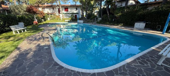 7 Schlafzimmer Villa in Udine, Italy, Nr. 380245 2