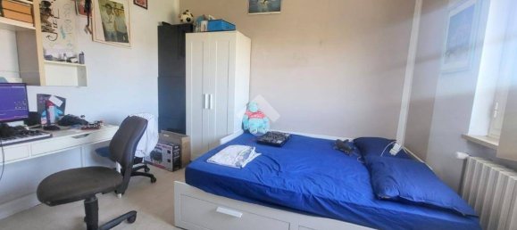 2 Schlafzimmer Wohnung in Asti, Italy, Nr. 294099 9