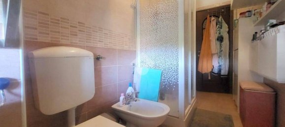 2 Schlafzimmer Wohnung in Asti, Italy, Nr. 294099 18