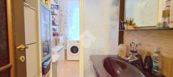 2 Schlafzimmer Wohnung in Asti, Italy, Nr. 294099 16