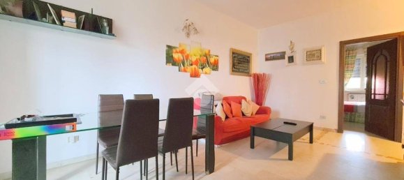 2 Schlafzimmer Wohnung in Asti, Italy, Nr. 294099 4