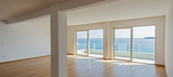 3 bedrooms Apartment in Budva, Montenegro No. 172 8