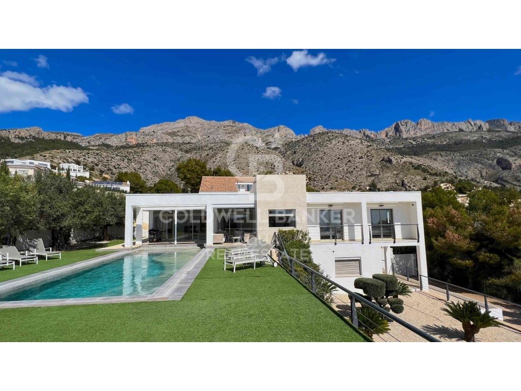 5 Schlafzimmer Haus in Altea, Spain, Nr. 80979