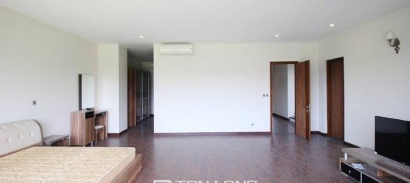 6 غرف نوم فيلا في Tay Ho, Vietnam رقم 811 20