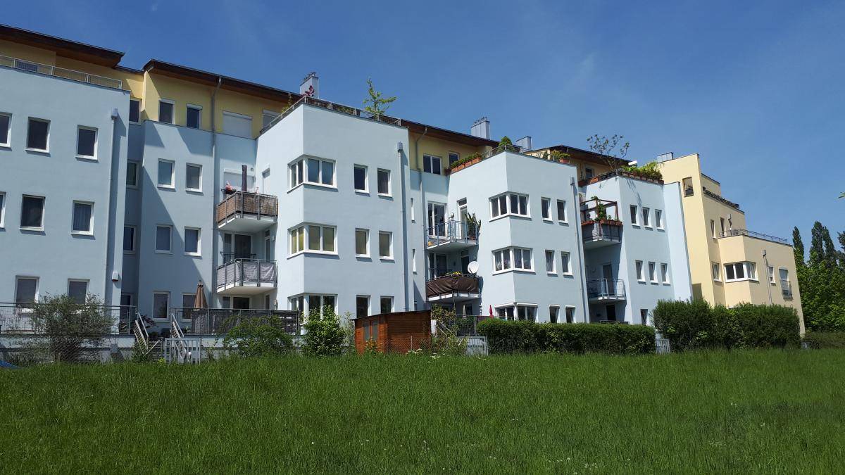 75m² Commercial property in St. Polten, Austria No. 139820