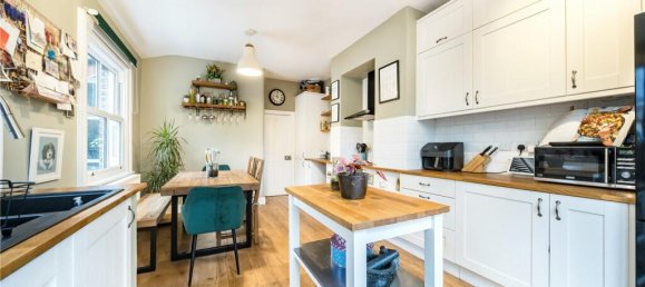 2 bedrooms Maisonette in London, United Kingdom No. 12921 9