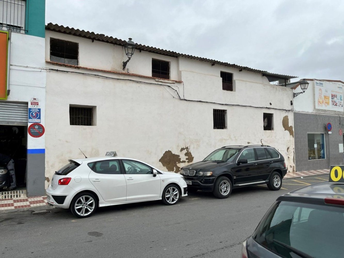 Terreno en Andújar, Spain 327 m² No. 108253