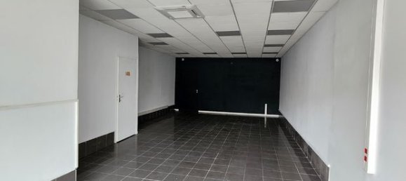 Gewerbliche Immobilie in Boulogne-sur-Mer, France 115m², Nr. 309793 2