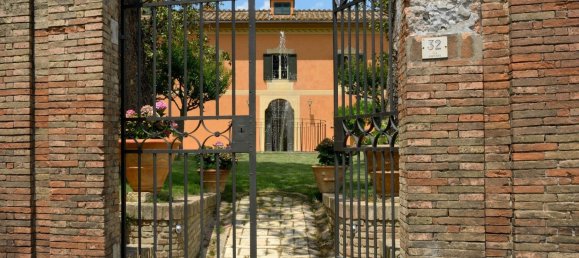 Вилла с 6 спальнями в Перуджа, Италия № 264815 9