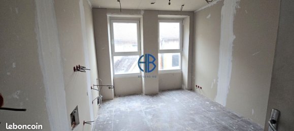 Коммерческая недвижимость с 4 спальнями в Осер, Франция № 363794 6