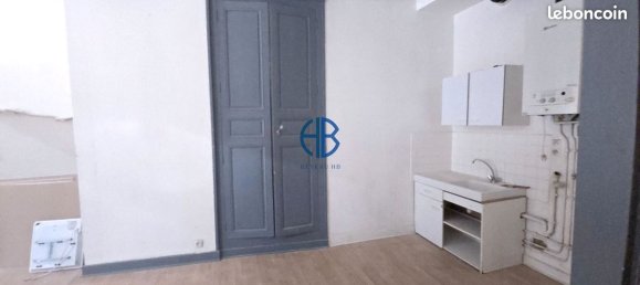 Коммерческая недвижимость с 4 спальнями в Осер, Франция № 363794 12