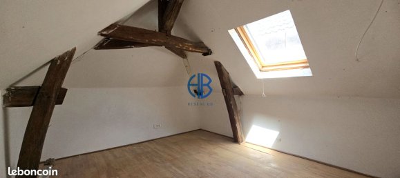 Коммерческая недвижимость с 4 спальнями в Осер, Франция № 363794 9