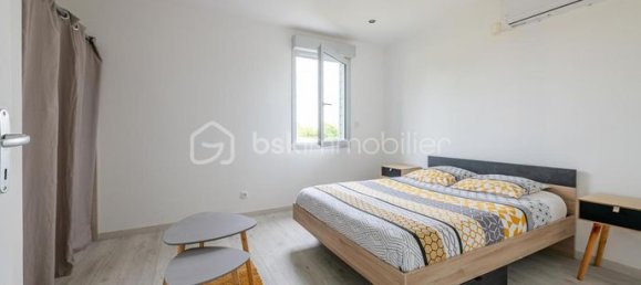 4 bedrooms House in Yonne, France No. 363986 14