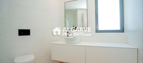 5 bedrooms Villa in Quarteira, Portugal No. 106265 25
