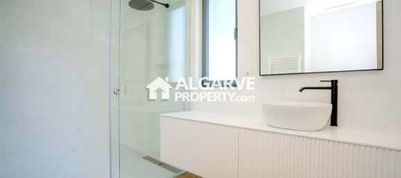 5 bedrooms Villa in Quarteira, Portugal No. 106265 28