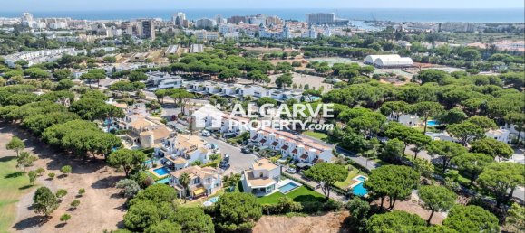 5 bedrooms Villa in Quarteira, Portugal No. 106265 40