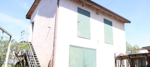 5 bedrooms Villa in Portogruaro, Italy No. 103077 22