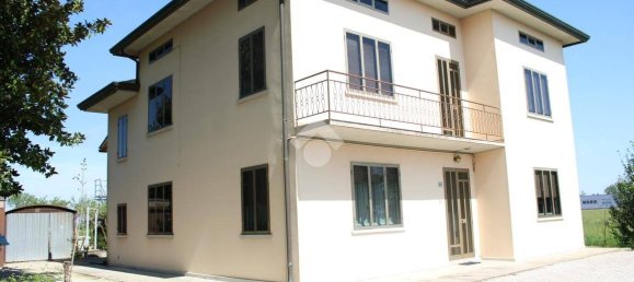 5 bedrooms Villa in Portogruaro, Italy No. 103077 2