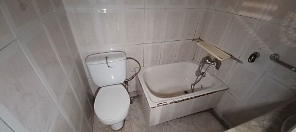 2 bedrooms Apartment in Badalona, Spain No. 145143 19