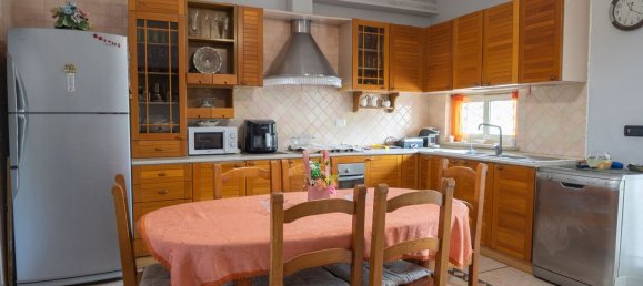 Вилла с 6 комнатами в Парете, Италия № 225160 8