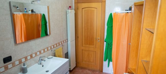 Вилла с 6 комнатами в Парете, Италия № 225160 5