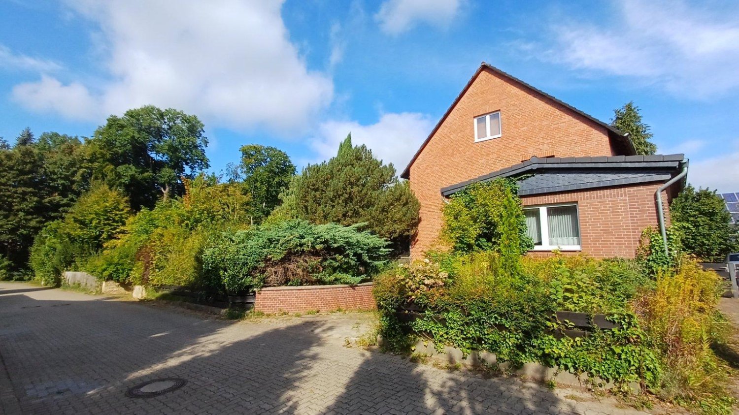 4 bedrooms Townhouse in Wolfenbuttel, Germany No. 295156