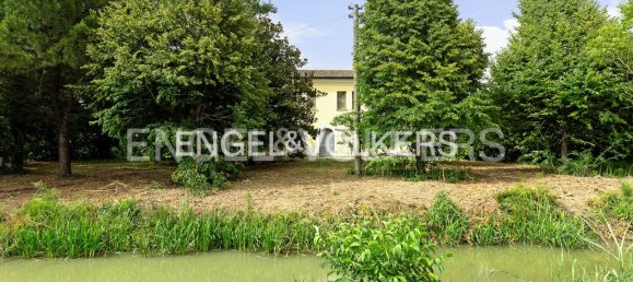 8 Schlafzimmer Villa in Ferrara, Italy, Nr. 132727 5