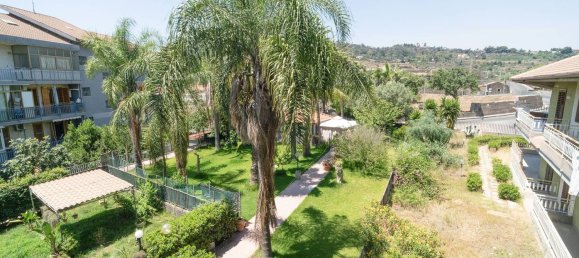 Квартира с 3 комнатами в Ачи Катена, Италия № 260965 17