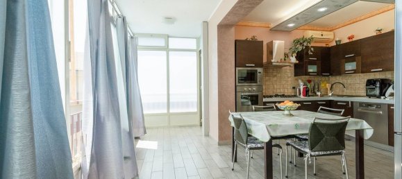 Квартира с 3 комнатами в Ачи Катена, Италия № 260965 16