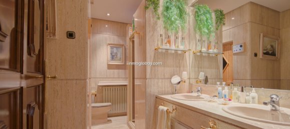 6 bedrooms House in Majadahonda, Spain No. 109225 24