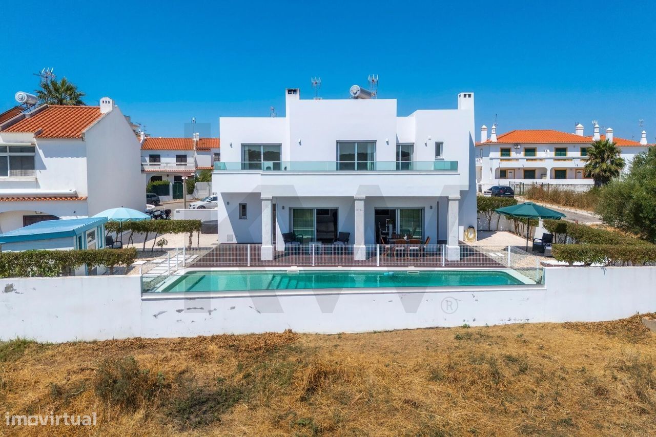 4 bedrooms House in Altura, Portugal No. 139330