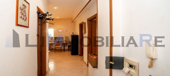 Apartamento de 2 divisões em Rome, Italy N.º 114584 11