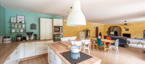 Casa de 4 dormitorios en La Brede, France No. 281830 3